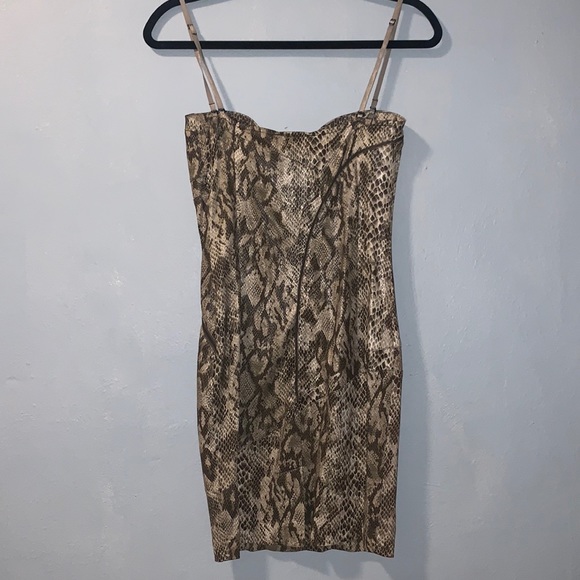 Vintage snake print dress 🔥🙌🏽 - Picture 3 of 4